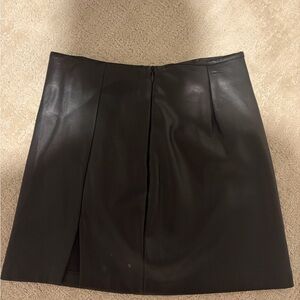 Pull&Bear Black Mini Skirt